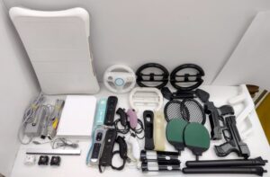 Console Nintendo Wii + accessori Wii Sports e Wii Fit - NON TESTATA