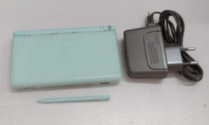 Console Nintendo DS Lite azzurra con Caricatore e Pennino - NON FUNZIONANTE