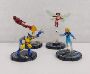 Marvel HeroClix - Lotto n. 4 Mini Figure cm 4 - WizKids (Iron Man Wolverine Wasp Donna invisibile)