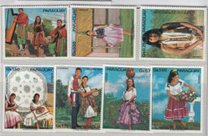 Lotto 6 FRANCOBOLLI PARAGUAY FOLKLORE USI E COSTUMI (cod. E17) -C01