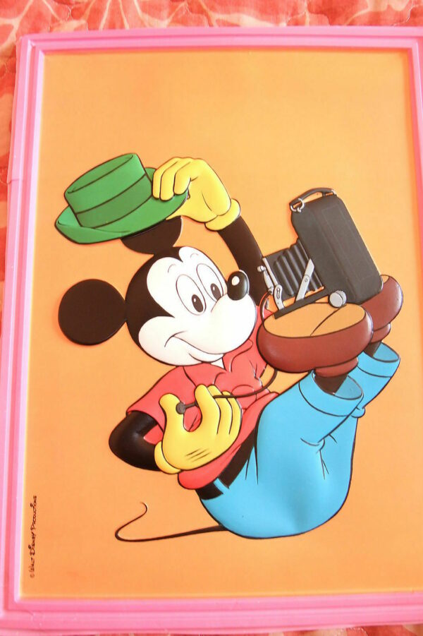Walt-Disney-quadretto-TOPOLINO-in-plastica-in-rilievo-n-355-anni-7080-111172434072