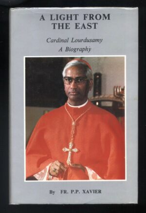 A LIGHT FROM THE EAST del Card. Lourdusamy ed. Xavier B11