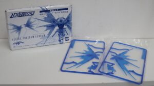 STRIKE FREEDOM GUNDAM Ali di Gundam Serie Seed Destiny NXEDGE STYLE