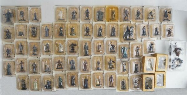 Miniature-SIGNORE-DEGLI-ANELLI-De-Agostini-64-miniature-con-supporti-Editorial-123891035856-2