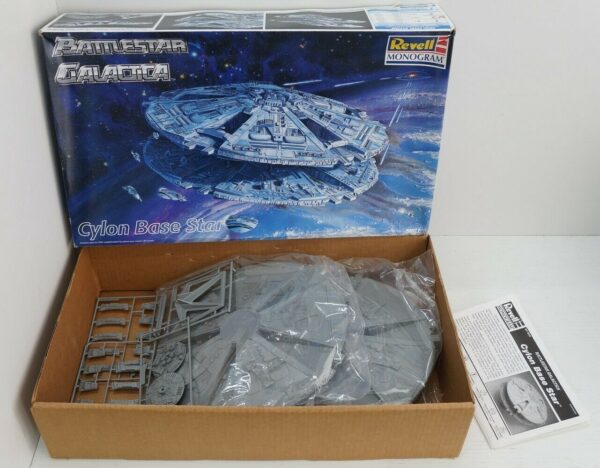BATTLESTAR-GALACTICA-Cylon-Base-Star-Kit-da-Montare-Revell-Monogram-123727825177-2
