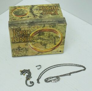 IL SIGNORE DEGLI ANELLI The Lord of the Rings Collana SARUMAN in Metallo