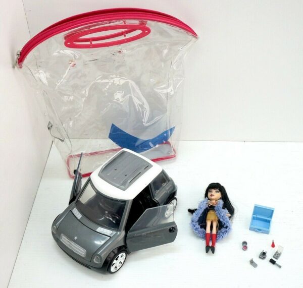 Lil-BRATZ-MINI-COUPE-con-DANA-Bambola-Mini-Doll-2003-MGA-123737429458